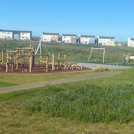 Spacious 3Br Condo Near Blue Lagoon 15M Airport 9M Njarthvik Esterno foto