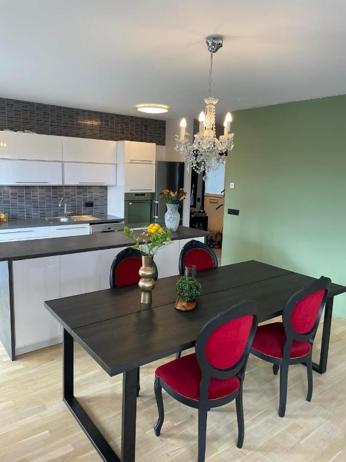 Spacious 3Br Condo Near Blue Lagoon 15M Airport 9M Njarthvik Esterno foto