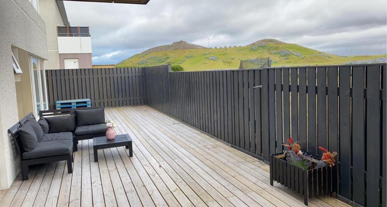 Spacious 3Br Condo Near Blue Lagoon 15M Airport 9M Njarthvik Esterno foto